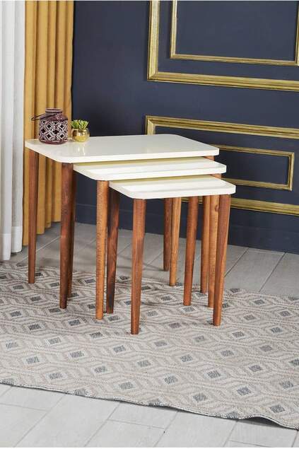 Zigon Couchtisch Holz gedrechseltes Bein Creme Quadratisch