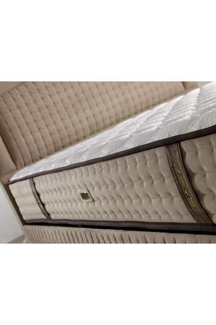 MD Royal 160x200 Double Bed, Base, Headboard Set GM119