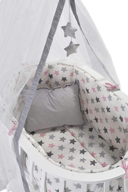 MDF White Basket Crib and Pink Star Sleeping Set