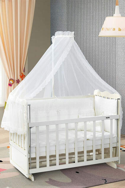 Cream Mother's Side Crib Bedstead