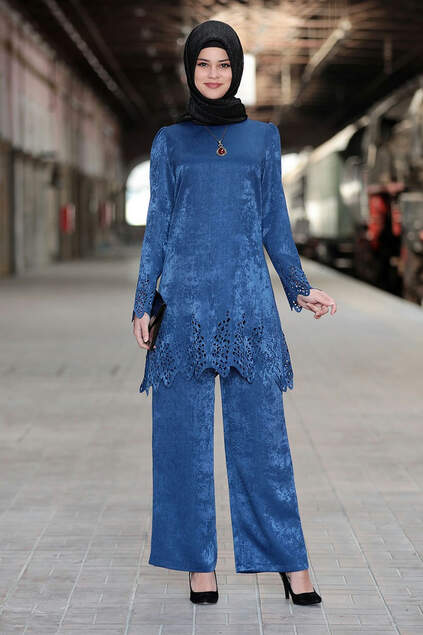 Ayda Hijab Suit Sax