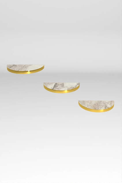 Goldenes ovales Wandregal, 3-teilig