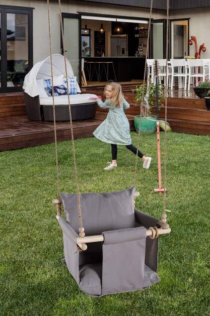 Ruby Puff Gray Swing Ruby Puff Gray Swing