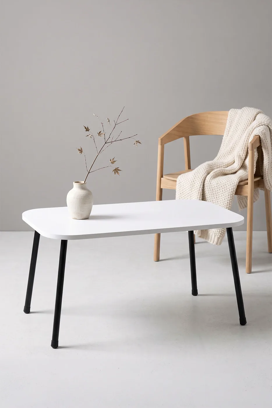 Table basse rectangulaire pieds en métal - blanc