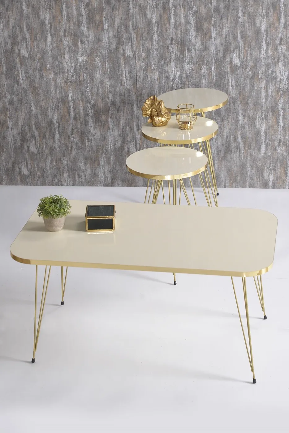 Round 4-Piece Table Set Gold Wire Legs - Cream