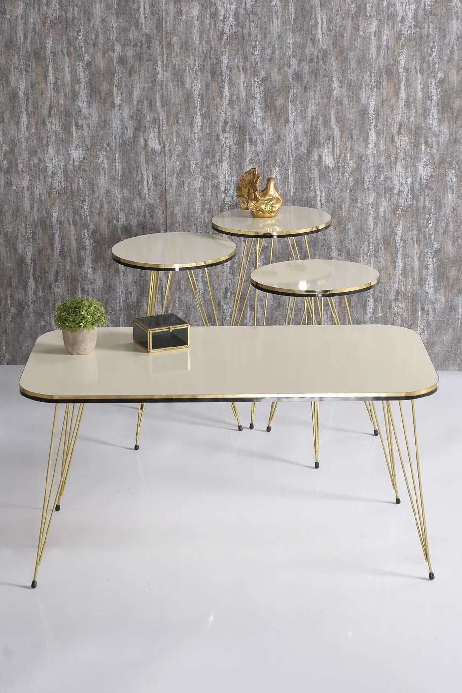 Round 4-Piece Table Set Gold Wire Legs - Cream