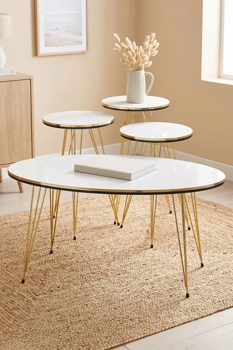 Round 4-Piece Table Set Gold Wire Legs - White Marble Effect 1