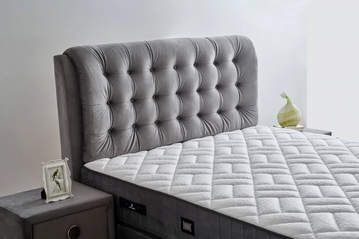 Zeus 140 cm Double Headboard CP1327