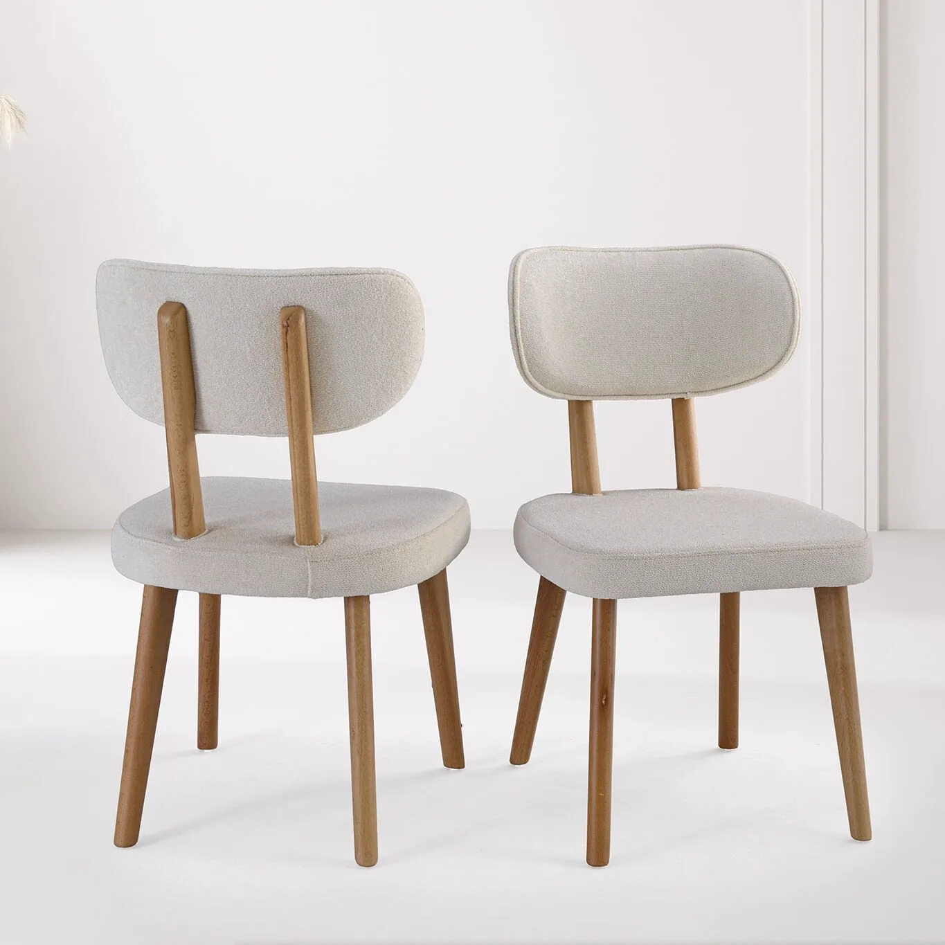 Ceren Chair HDR1376