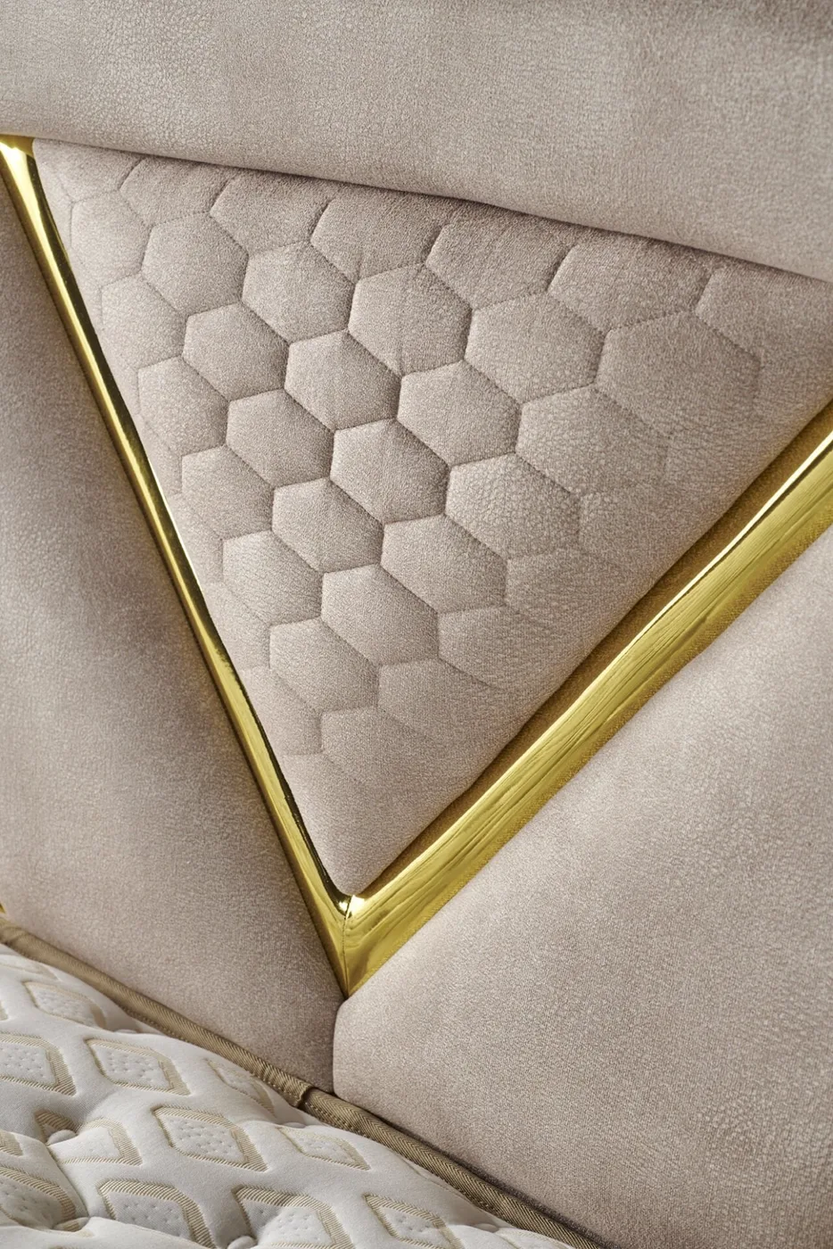 Niobe 160cm Double Headboard