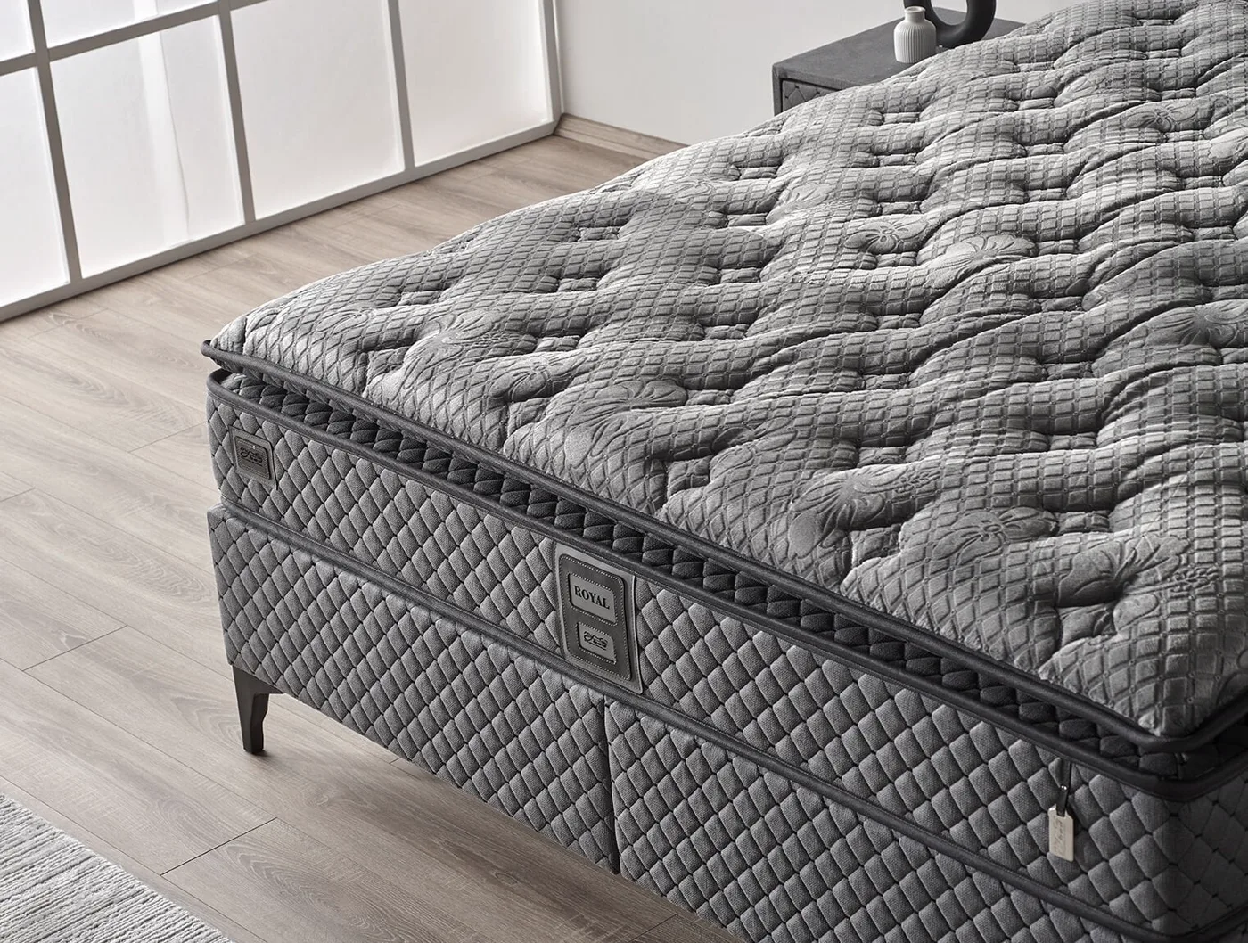 Royal 140x190 tweepersoons matras, boxspring, hoofdbord set