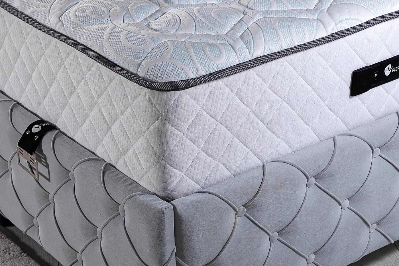 Cold Bed 140x190 Double Mattress, Divan Base & Headboard Set PV1412
