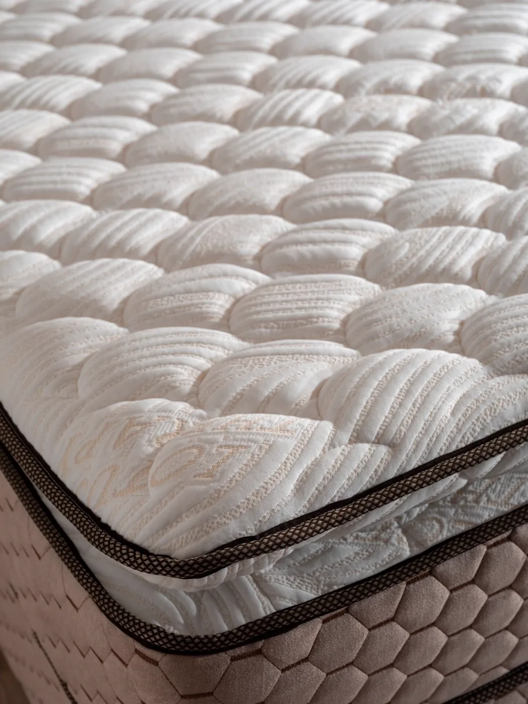 Lotus 180x200 Double Mattress MBL1106