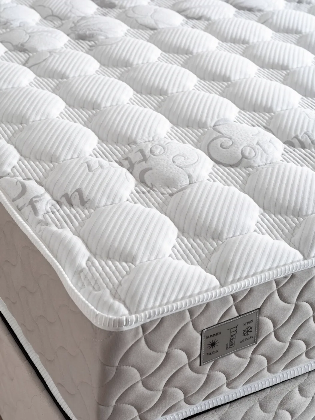 Malaga 140x190 Double Mattress, Divan Base & Headboard Set MBL1013