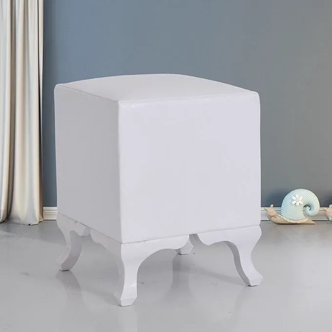 MD Square White Pouf U739