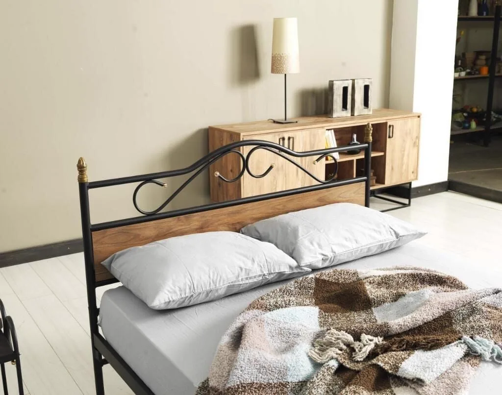 Bitez Metal Bedstead 140x190 ARM080 Black + Walnut